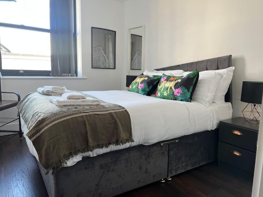 Mathew Street 1 Bed Apt Sleeps 6 ليفربول المظهر الخارجي الصورة