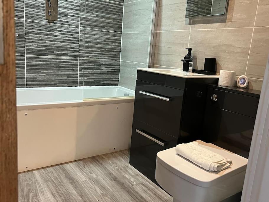 Mathew Street 1 Bed Apt Sleeps 6 ليفربول المظهر الخارجي الصورة